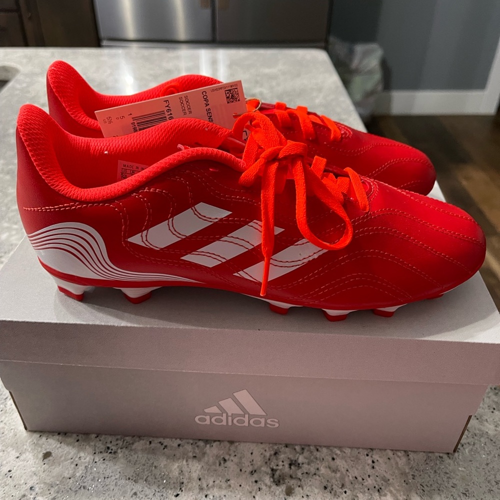 Adidas Bright Reddish Orange boys 5.5 soccer cleats